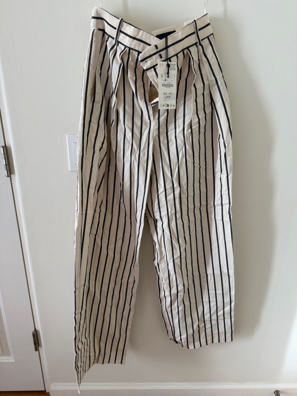 Zara Striped Relaxed Fit Pants